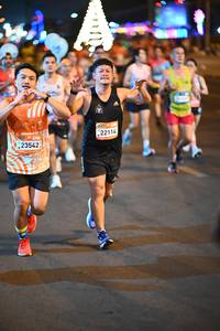 BIB: 23542, 22114, 
                            <button type="button" onclick="openModal(23173492)" class="btn btn-primary btn-sm float-right btn-popup" data-toggle="modal" data-target=".modal-high-quality">
                        <i class="fas fa-shopping-cart"></i> Add to Cart
                    </button>
                                            <button type="button" onclick="isThisMe(23173492, true)" class="btn btn-success btn-sm float-right btn-popup btn-isme hidden" data-toggle="tooltip" data-placement="bottom" title="นี่คือรูปของคุณใช่ไหม คลิกที่นี่เพื่อเอาเข้าอัลบั้ม">
                        <i class="fas fa-plus"></i> Add to album
                    </button>
                    <button type="button" onclick="isThisMe(23173492, false)" class="btn btn-warning btn-sm float-right btn-popup btn-isnotme hidden">
                        <i class="fas fa-ban"></i> Remove from album
                    </button>